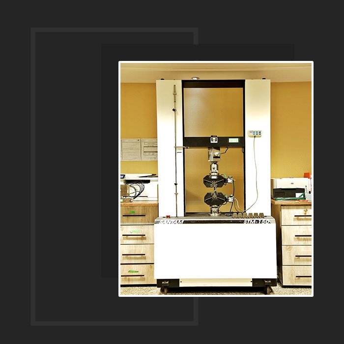 دستگاه کشش santam-stm150